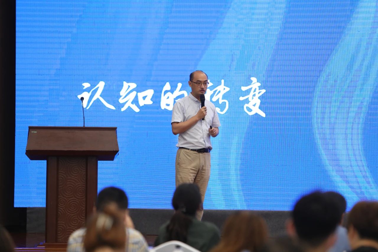 521af9d71fb27480a725caae60773cf5.jpg 521af9d71fb27480a725caae60773cf5.jpg